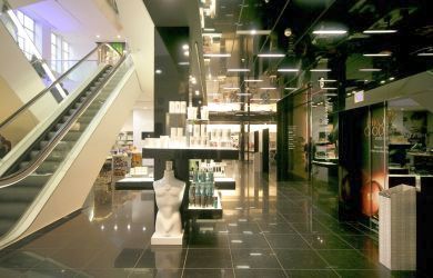 <h3>House of Frazer - Oxford Street
</h3>